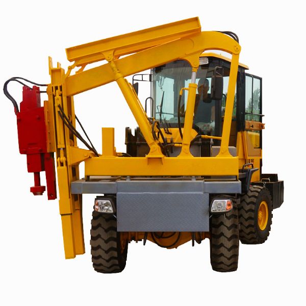 宏潤(rùn)高速公路護(hù)欄打樁機(jī)工作前注意事項(xiàng)？