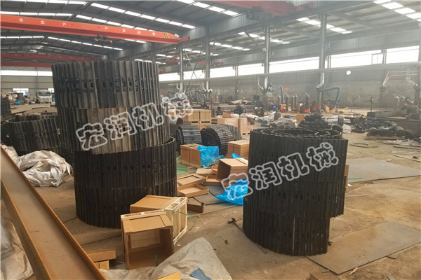 履帶底盤加工訂做？宏潤(rùn)機(jī)械