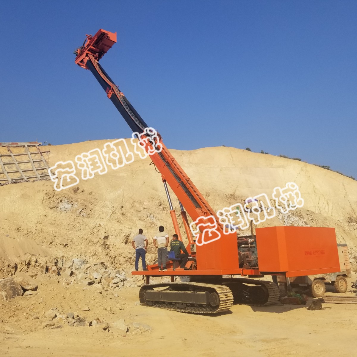 宏潤機(jī)械 8米基坑支護(hù)錨固鉆機(jī)發(fā)貨甘肅隴南